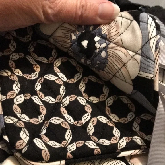 Vera Bradley retired print - Picture 4 of 8